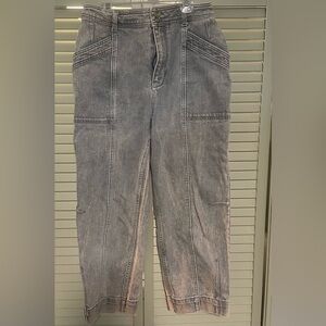 Anthropologie Pilcro Ultra High-Rise Seamed
Straight Jeans - Grey/Blush Accents